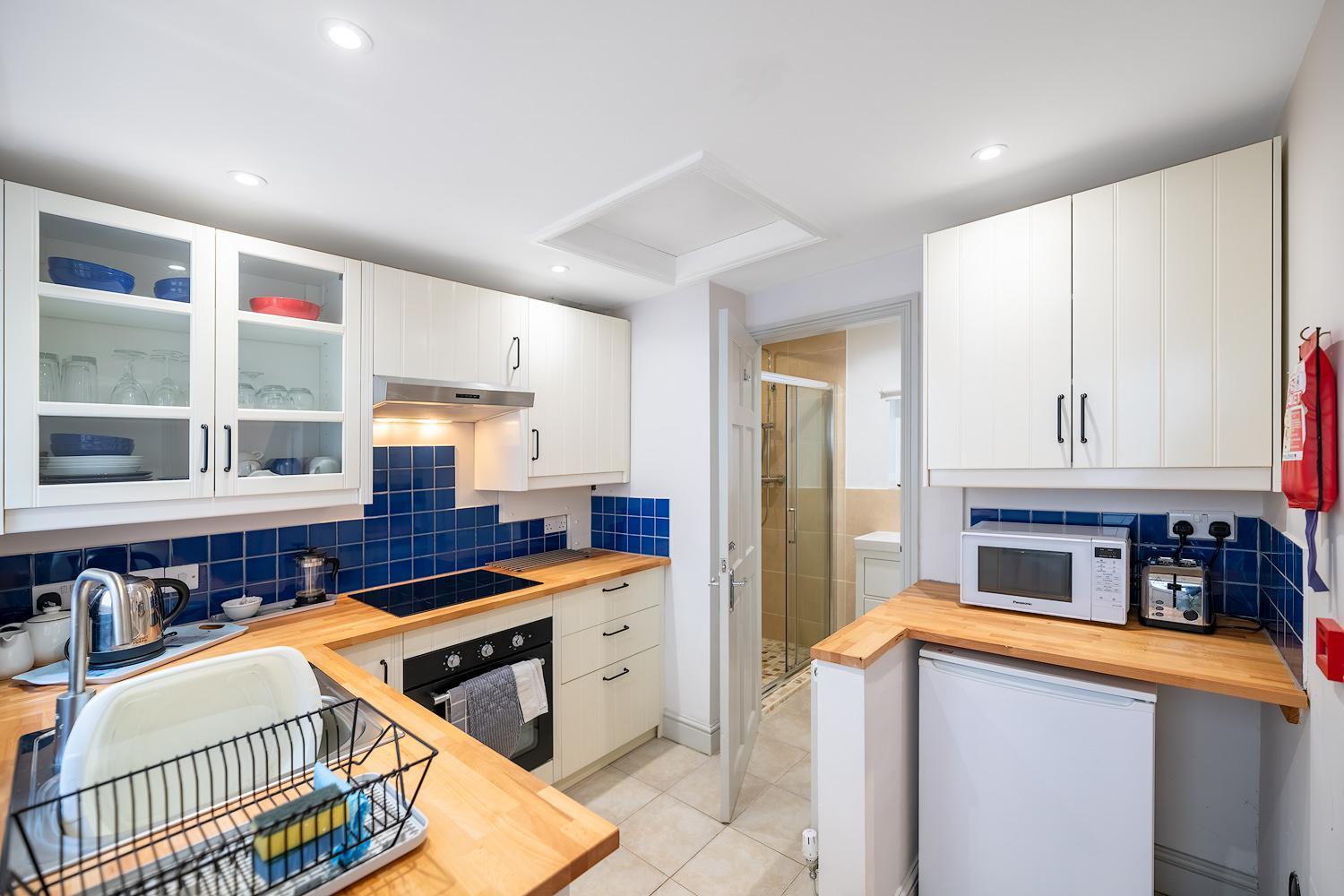 Ground Floor Sea View Apartment 애버디피 외부 사진