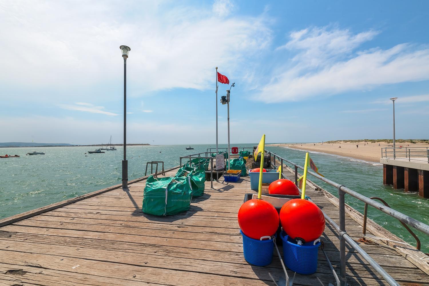 Ground Floor Sea View Apartment 애버디피 외부 사진